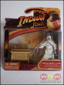 Indiana Jones With Ark - Raiders Of The Lost Ark